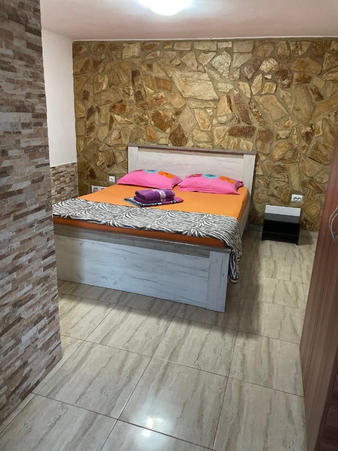 Vila Vlad Două Mai Buitenkant foto