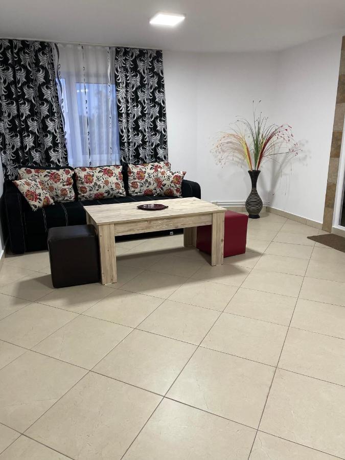 Vila Vlad Două Mai Buitenkant foto