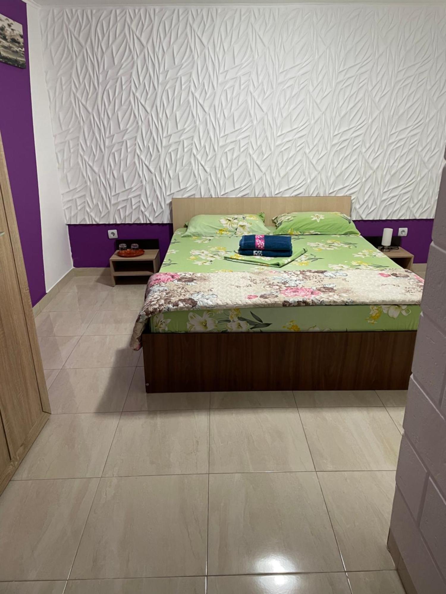 Vila Vlad Două Mai Buitenkant foto